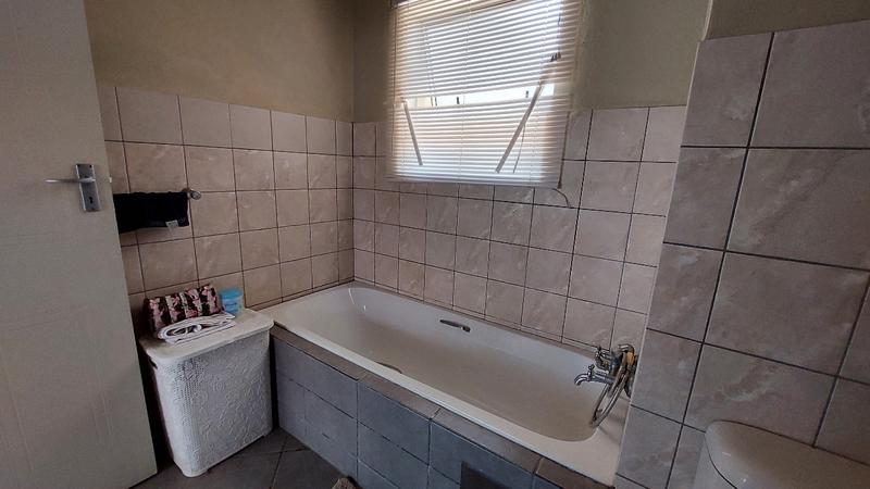 To Let 1 Bedroom Property for Rent in Potchefstroom North West